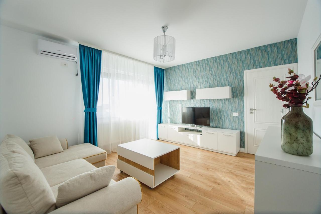 Fantastic Apartment At Prima Residence Oradea Exterior photo