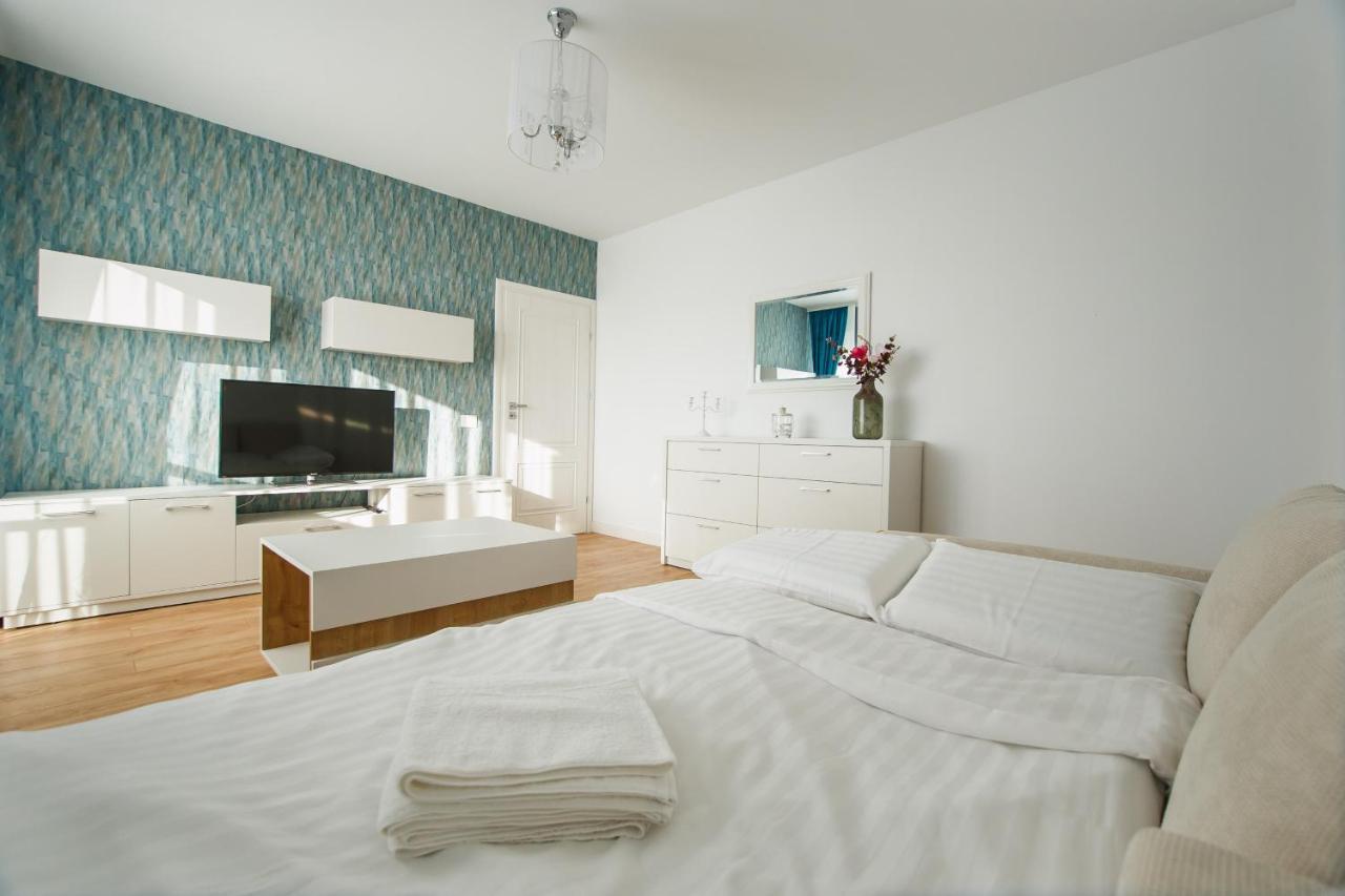 Fantastic Apartment At Prima Residence Oradea Exterior photo
