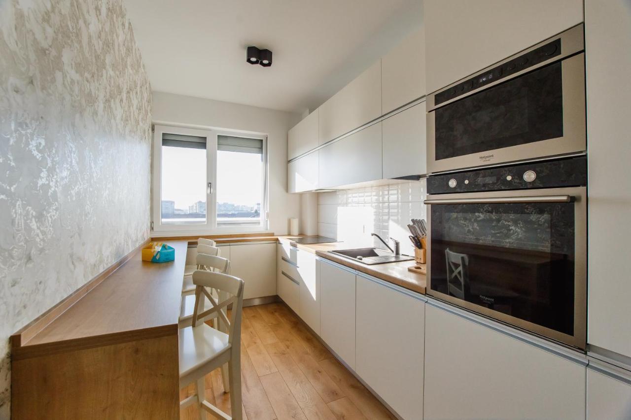 Fantastic Apartment At Prima Residence Oradea Exterior photo